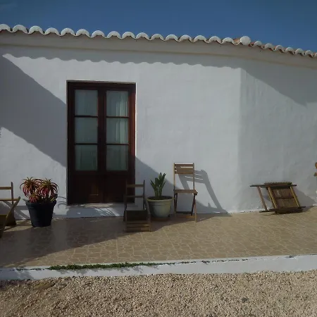 Vale Figueiras Surf Resort - By Portugalferias 2* Aljezur