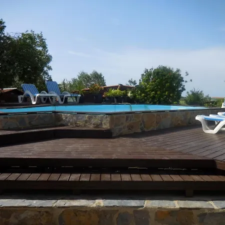 Ośrodek wypoczynkowy Vale Figueiras Surf Resort - By Portugalferias